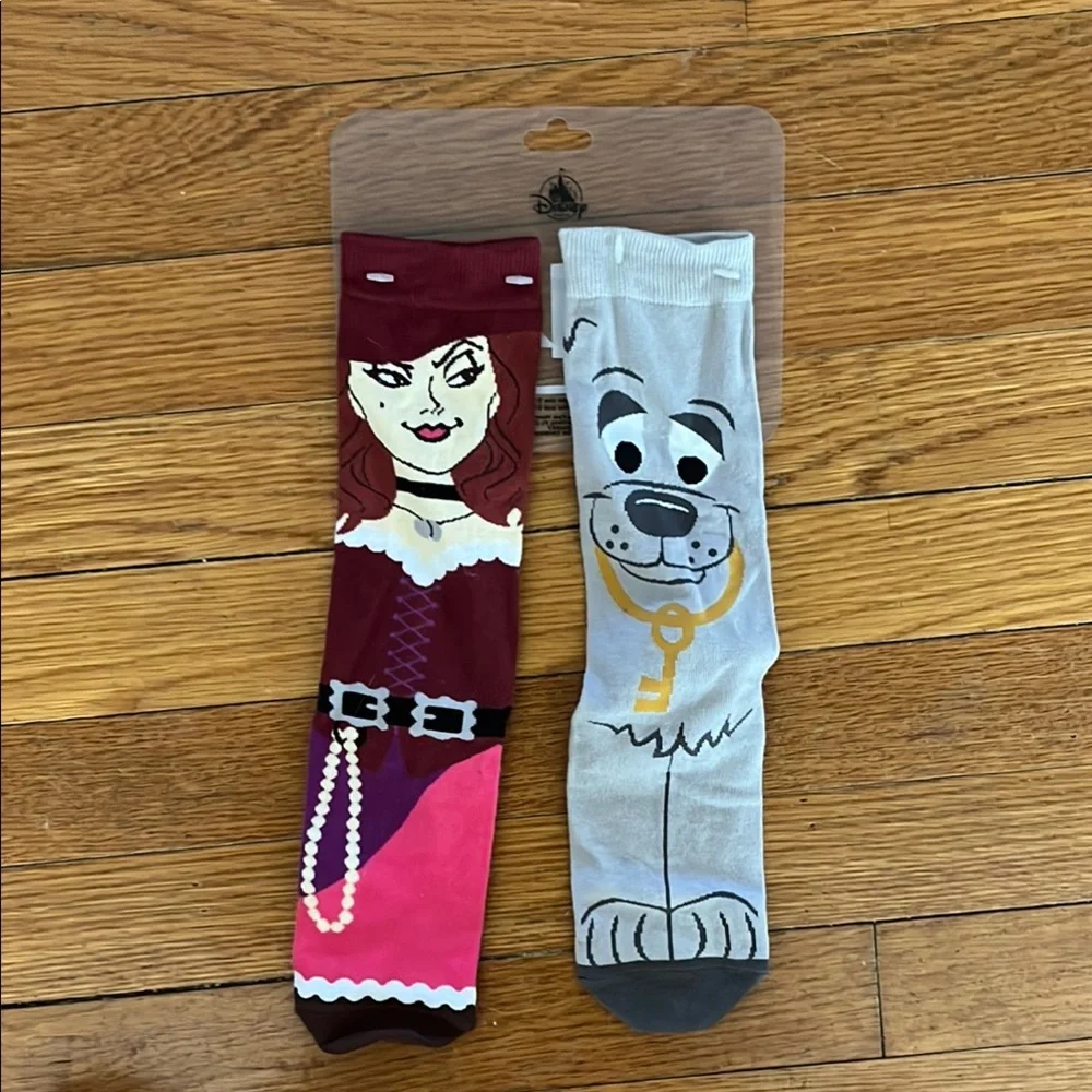Disney pirates of the Caribbean socks brand new